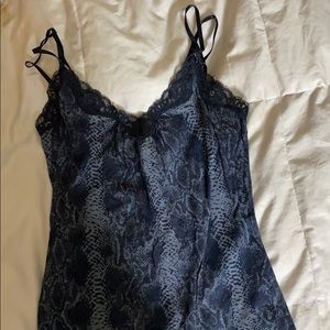 Express snake skin tank